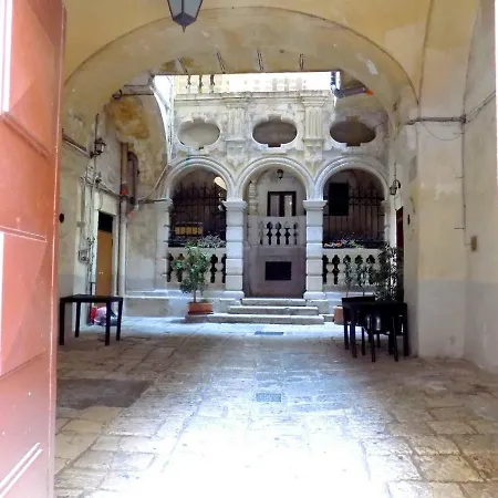 San Gregorio House 아파트