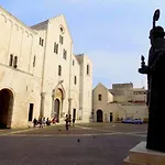 San Gregorio House